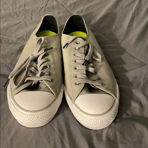 Low top converse
